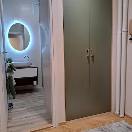 Ema'S Cosy Apartment Belgrade Exterior photo